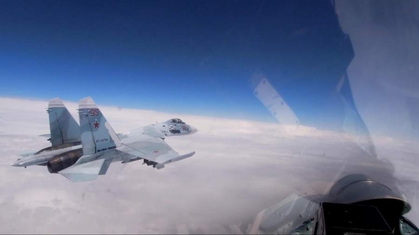 Су-27 сопроводил разведывательный самолёт ВВС США над Черным морем
