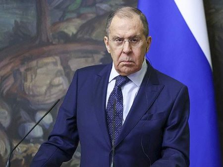 Лавров назвал фантазиями слова министра обороны ФРГ о сдерживании России