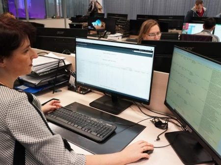 Путин заявил о росте МРОТа до 13 890 рублей в 2022 году