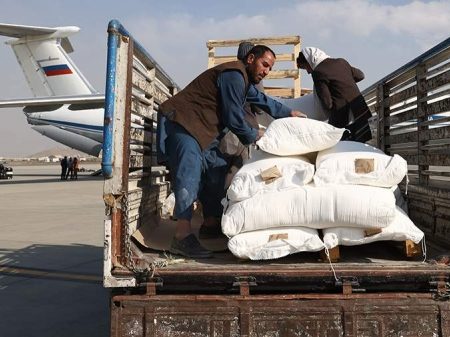 Самолеты Ил-76 доставили безвозмездную помощь в Кабул